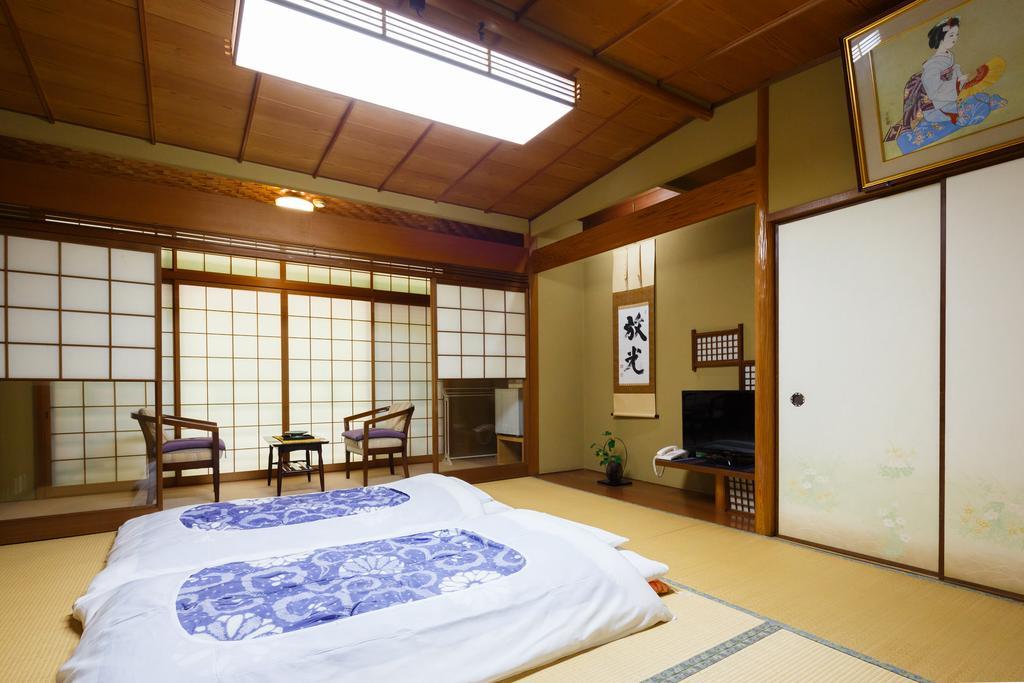 Kibune Hiroya Kyoto Luaran gambar